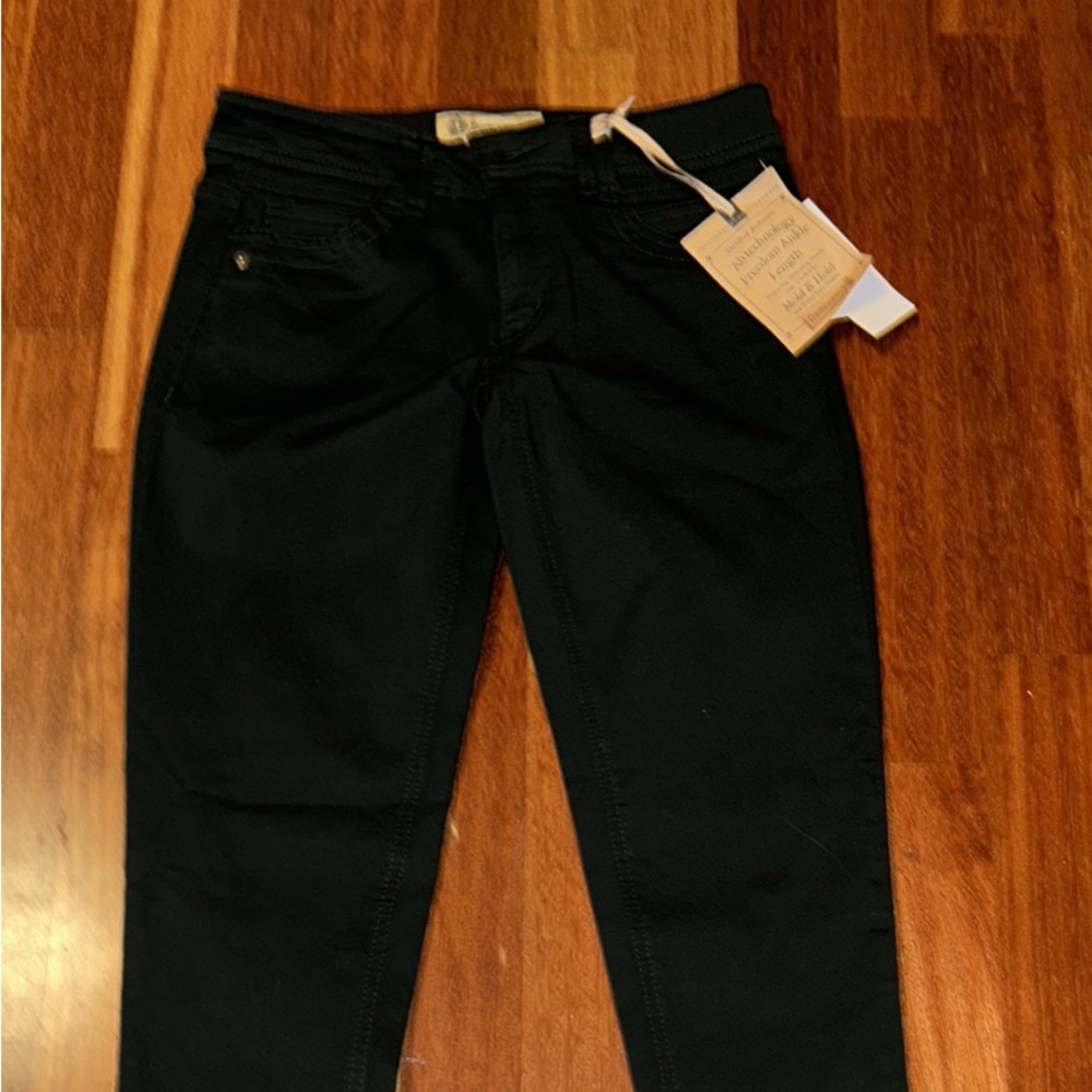 Size 2 women’s dress pants dark green